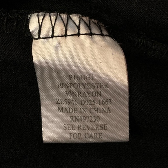 Women’s Sequined Tank Top - Picture 4 of 6